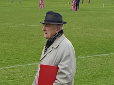 Dennis receives Lifetime Achievement Award